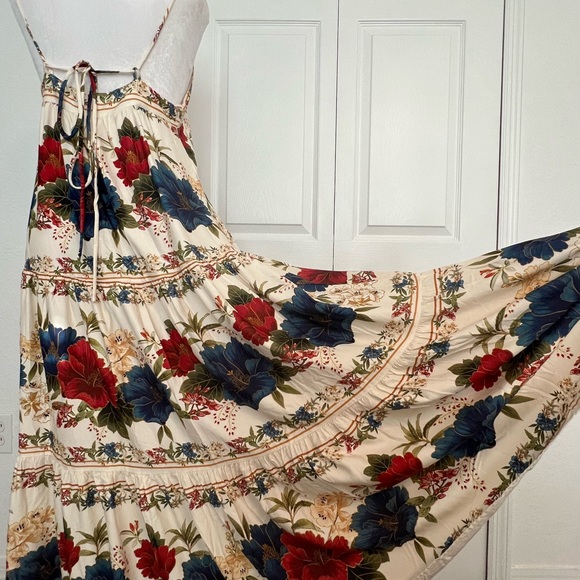 Farm Rio NWT Romance Maxi Dress - Picture 4 of 7